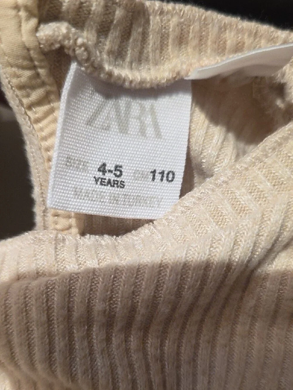 Zara Girls' Cream Sparkle Tulle Dress - Long Sleeve. Size 4-5 years